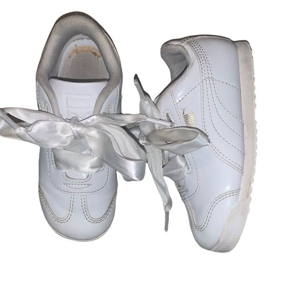 Puma Sneakers  - Picture 1 of 8